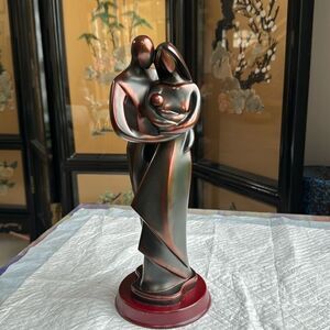 Herco gifts bronze tone young family baby figurine